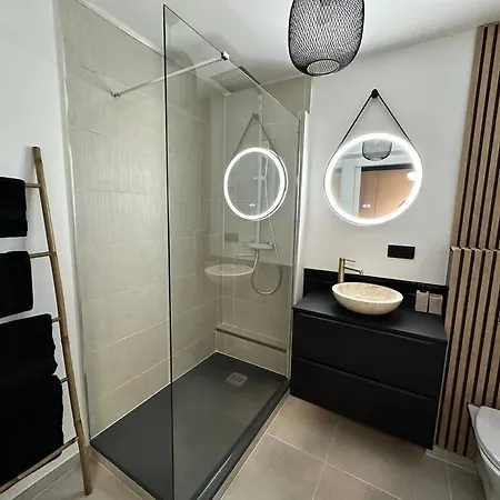 Neuf, Hypercentre, Parking, Balcon