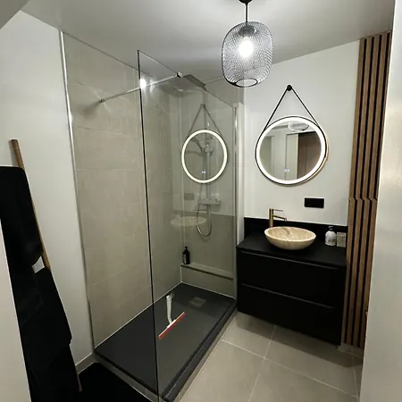 Neuf, Hypercentre, Parking, Balcon Appartement